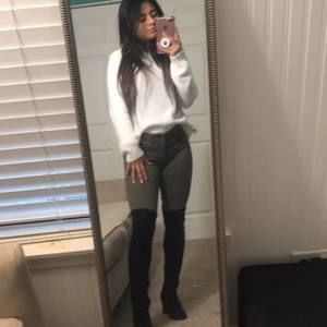 Meet your Posher, Hazel